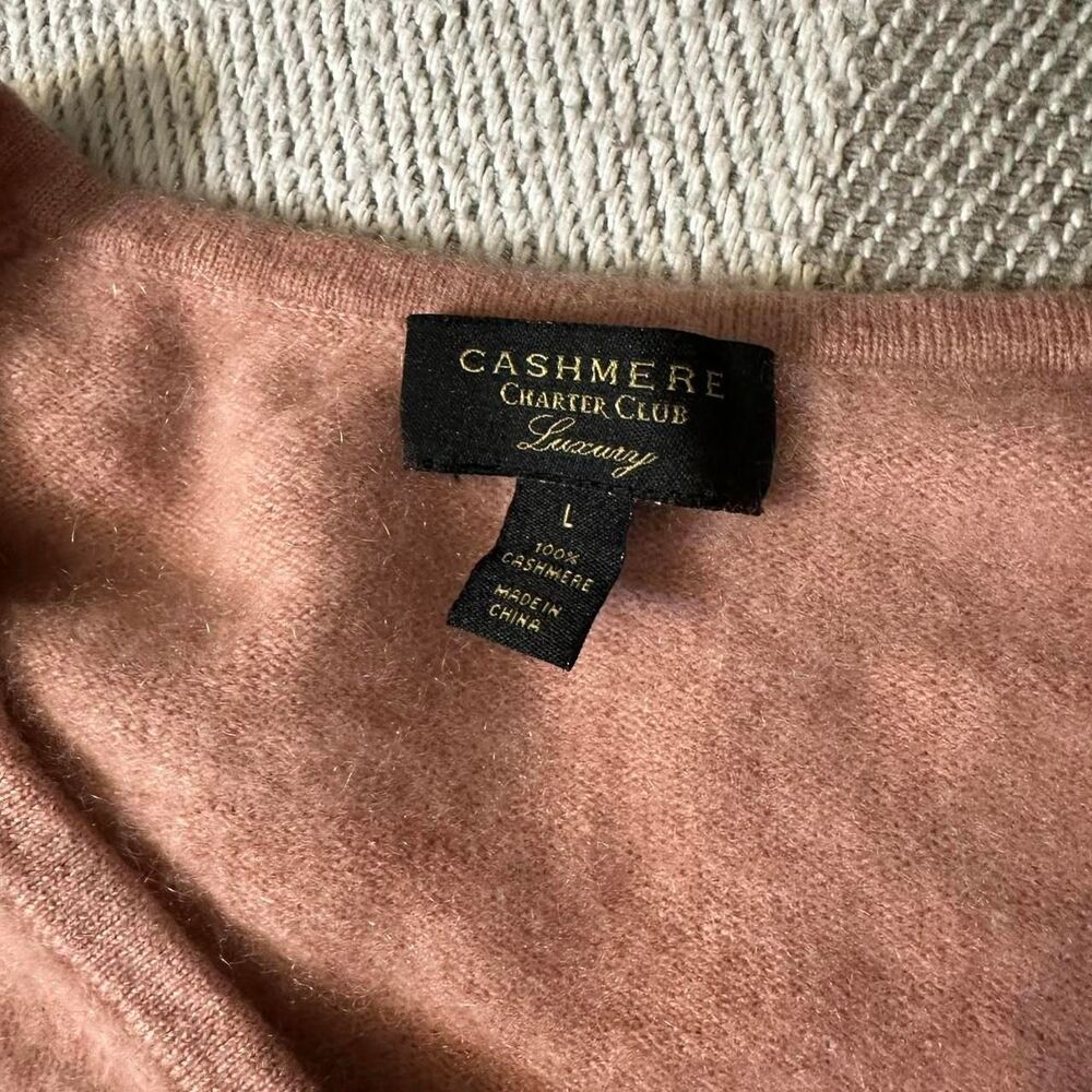 Charter-club Women's Soft pink cashmere V-neck sweater, size Large - Picture 5 of 6